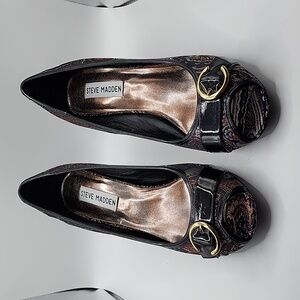Steve Madden Bezle leather and patterned fabric size 7.5 heels